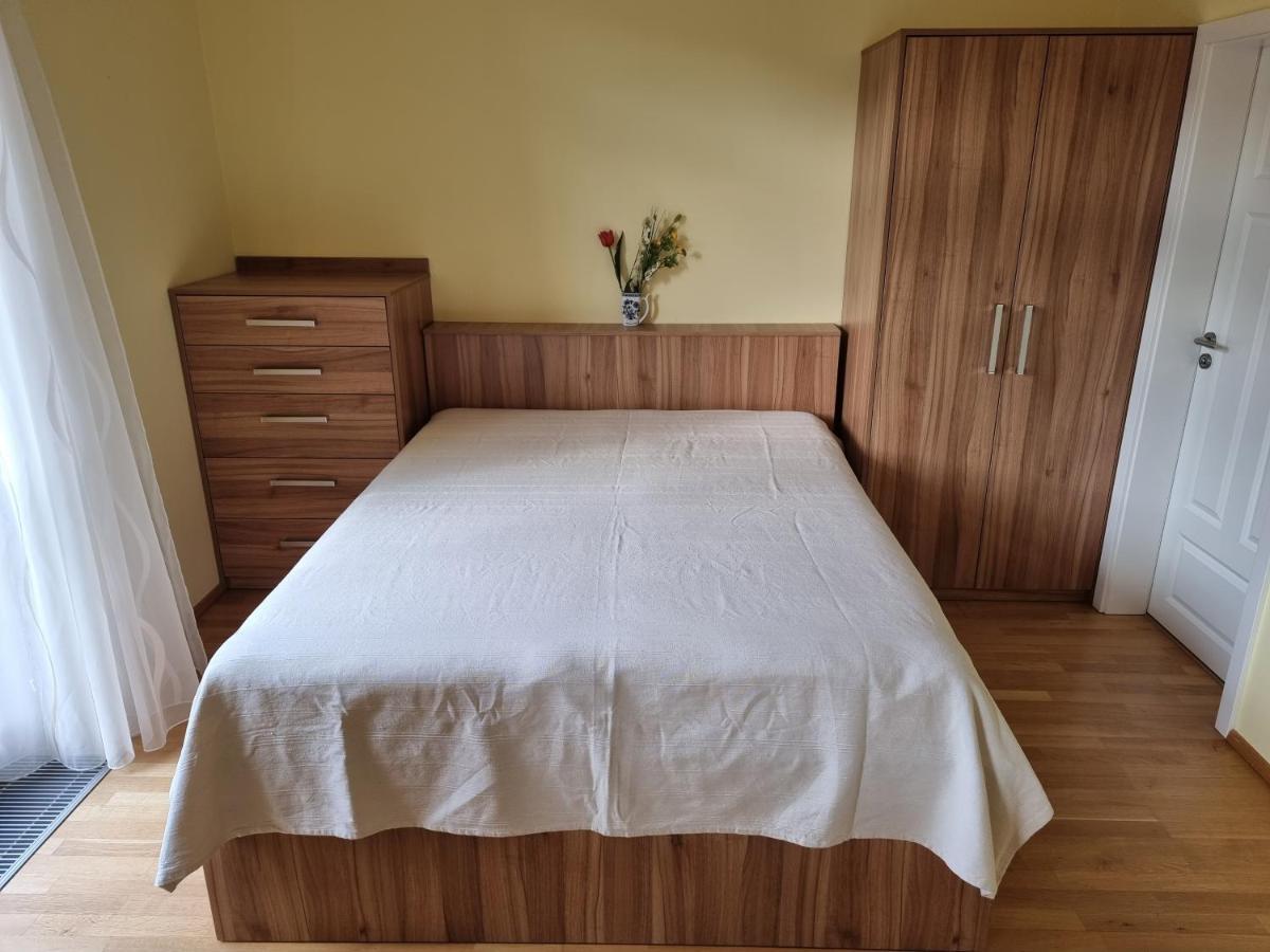 Apartman Orsten Mariánské Lázně Екстериор снимка